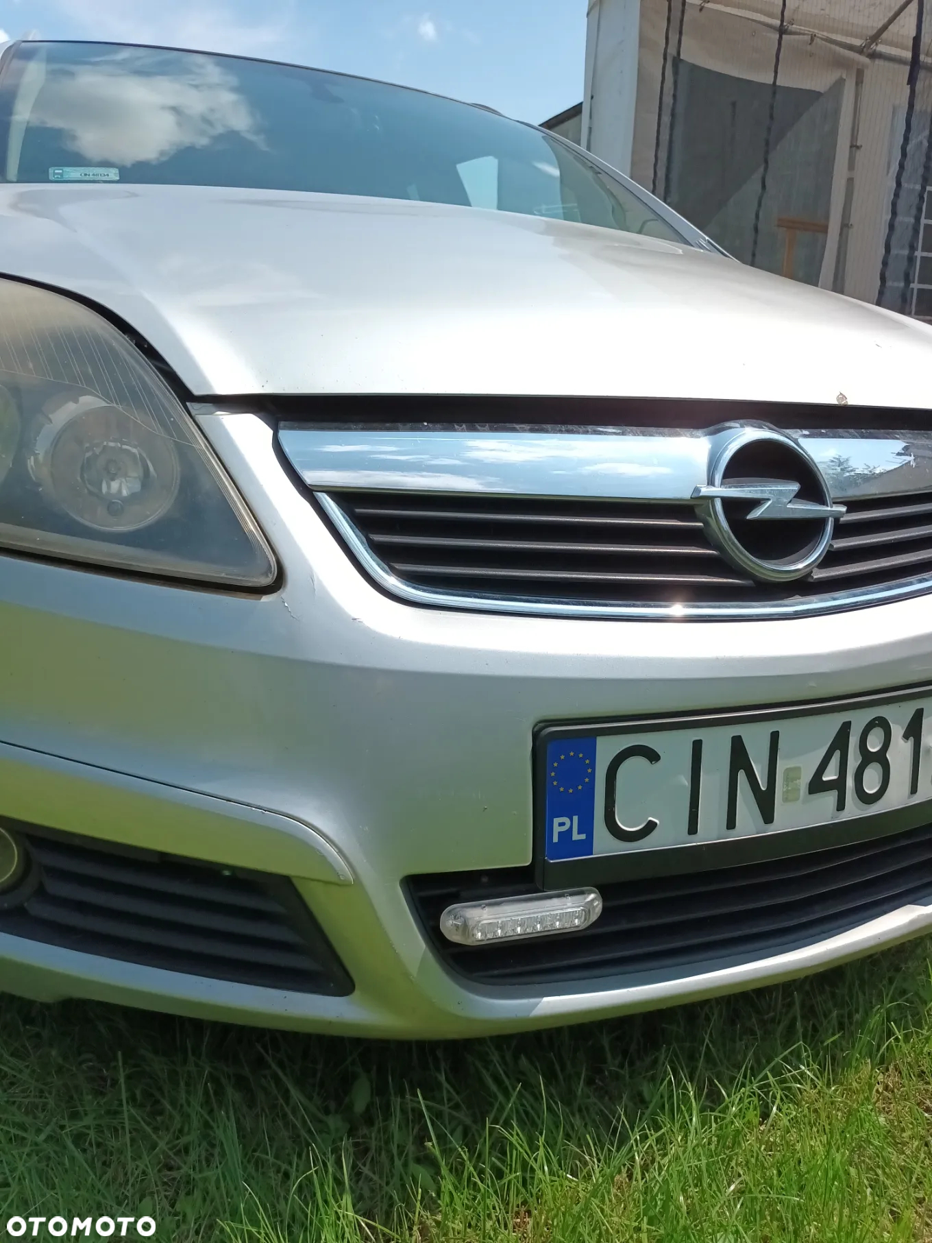 Opel Zafira - 10