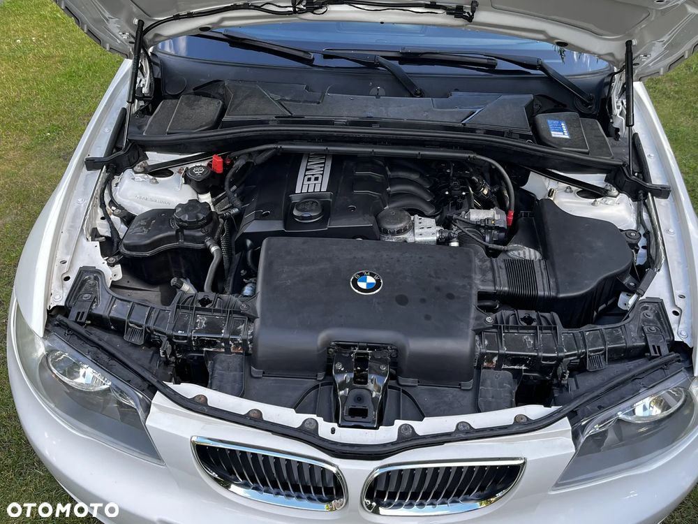 BMW Seria 1 116i - 19