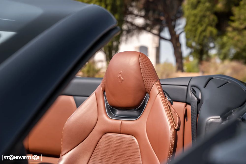 Ferrari Portofino M - 25