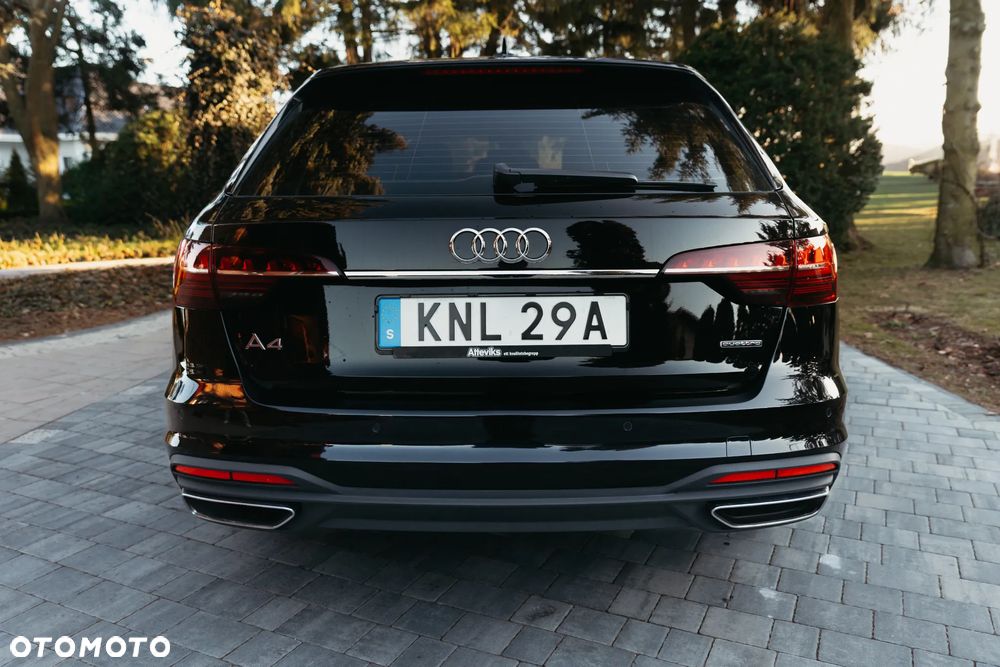 Audi A4 Avant 40 TDI quattro S tronic S line - 12