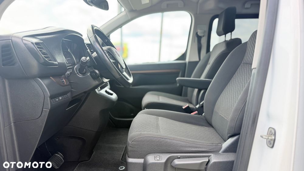 Toyota ProAce Kombi D-4D Medium 2,8t - 9
