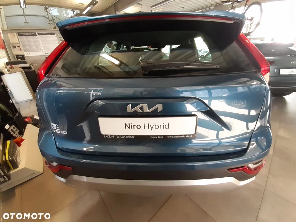 Kia Niro 1.6 GDI Hybrid M - 6