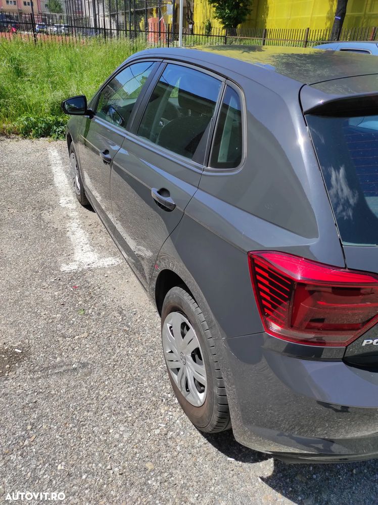 Volkswagen Polo - 8
