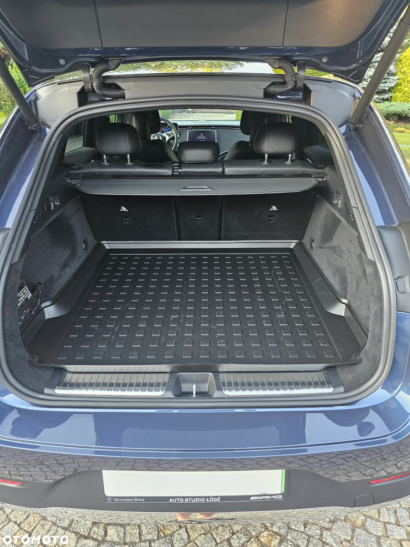 Mercedes-Benz EQE 350+ 90.5kWh Electric Art - 17