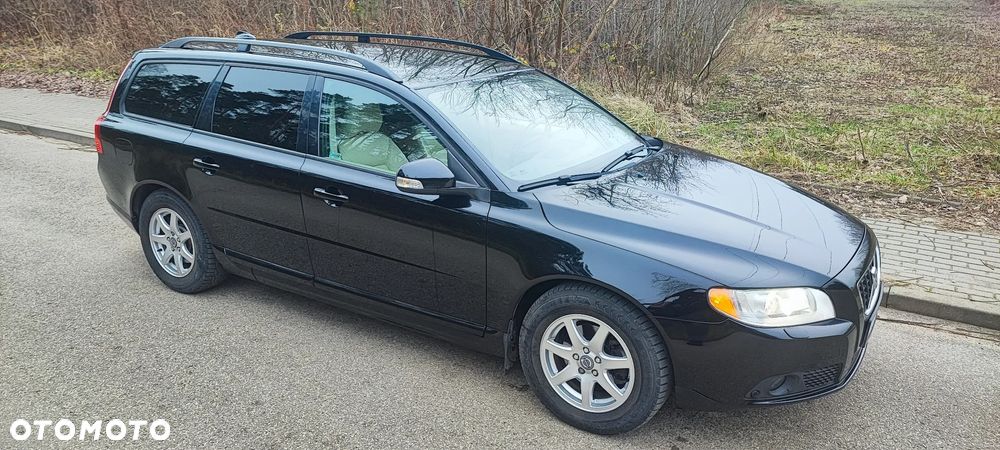 Volvo V70 2.0 Momentum - 16