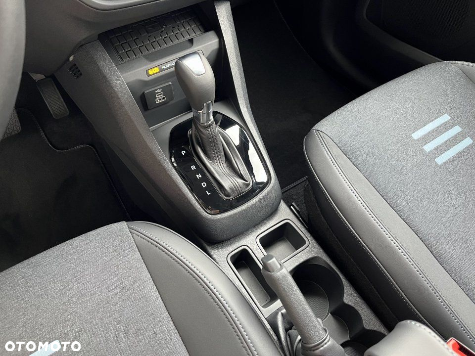 Ford Tourneo Courier - 14