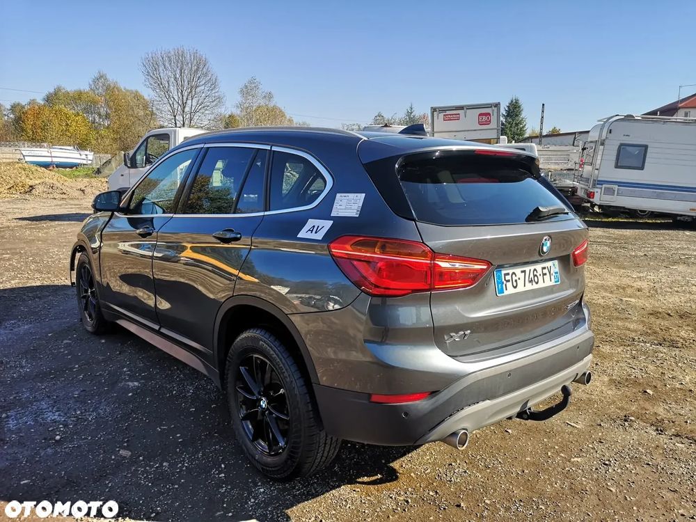 BMW X1 sDrive18d Advantage sport - 4