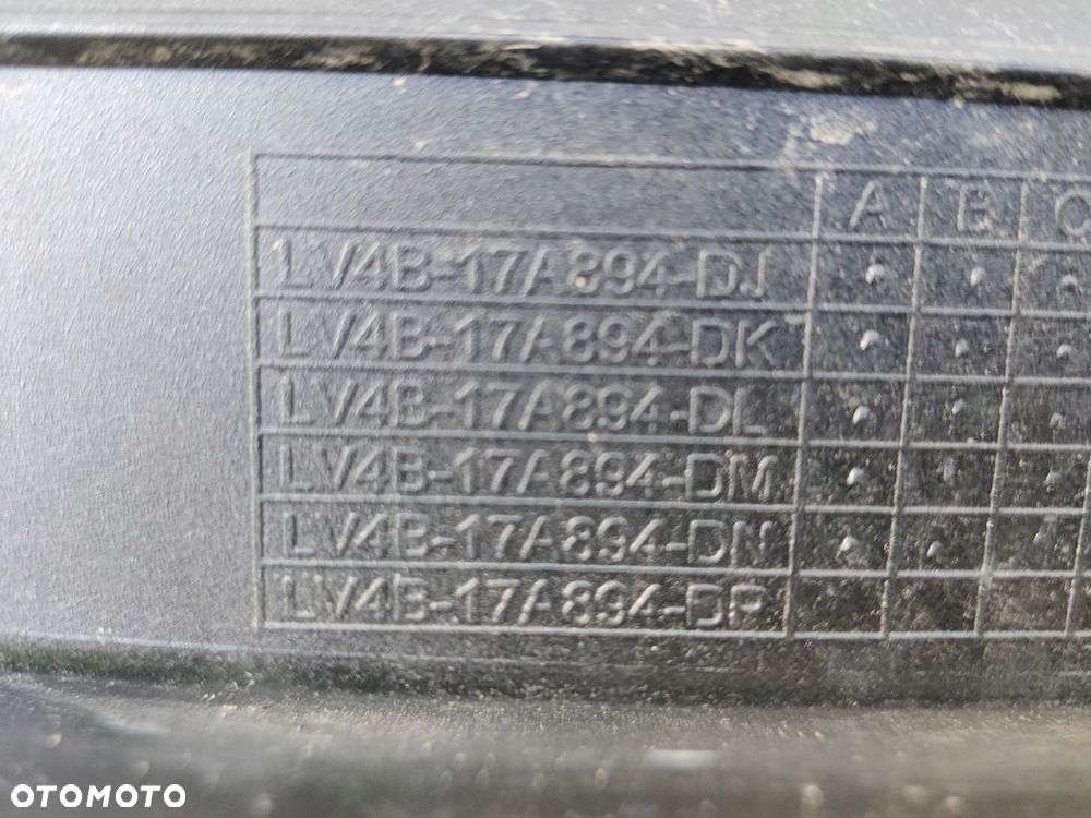 FORD KUGA MK3 ST LINE ZDERZAK TYŁ - 10