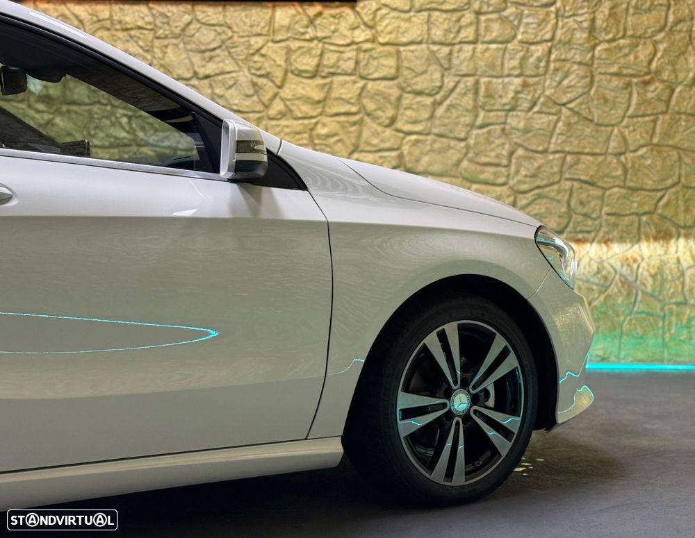 Mercedes-Benz A 180 CDI BE Urban - 21