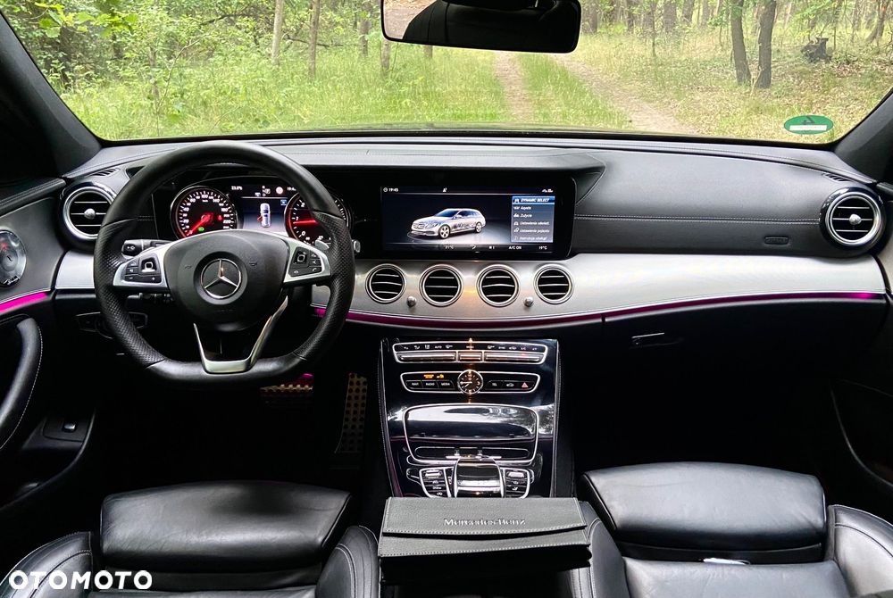 Mercedes-Benz Klasa E 220 d 9G-TRONIC AMG Line - 6