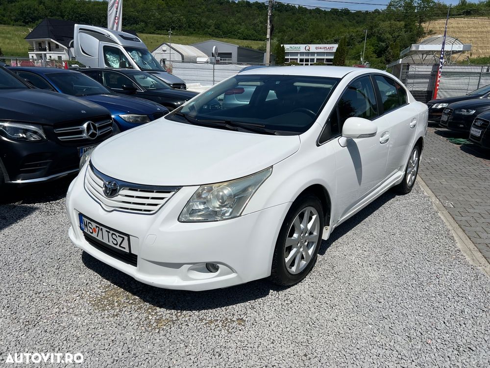 Toyota Avensis - 25