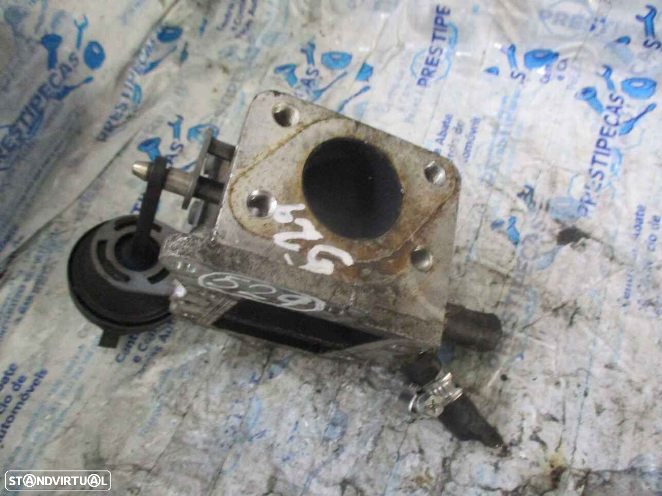 Egr 038131063C   023303027 AUDI A3 2002 1.9TDI VACUO - 4