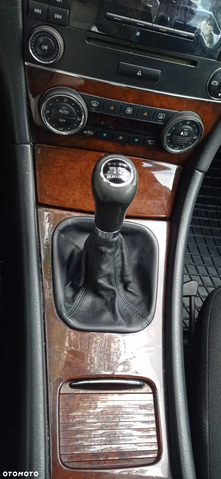 Mercedes-Benz Klasa C 180 T Kompressor Elegance - 13