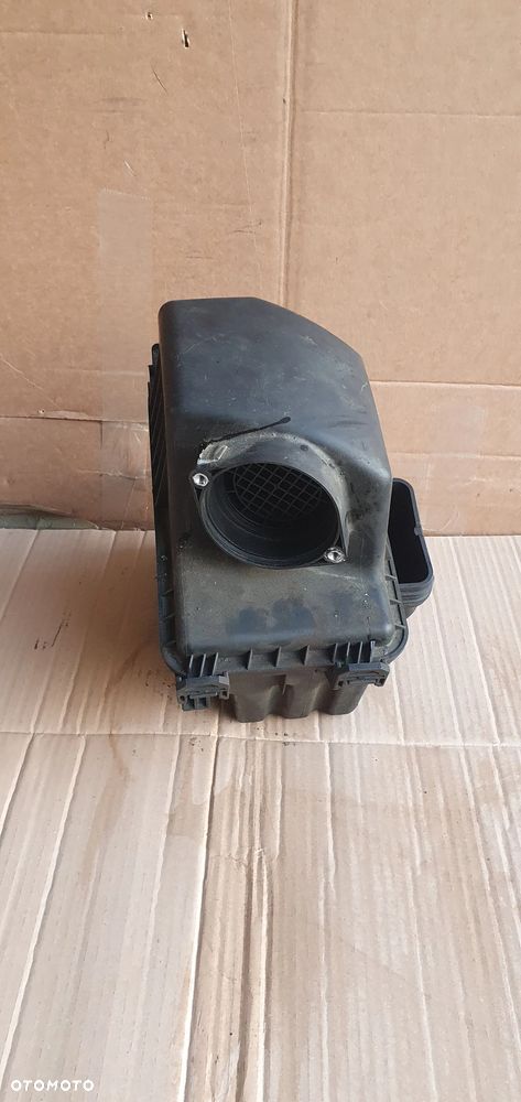 Obudowa filtra powietrza Kia Sportage III 2.0 CRDI 28110-2S000 - 3