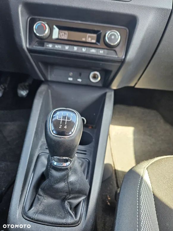 Skoda Fabia - 19