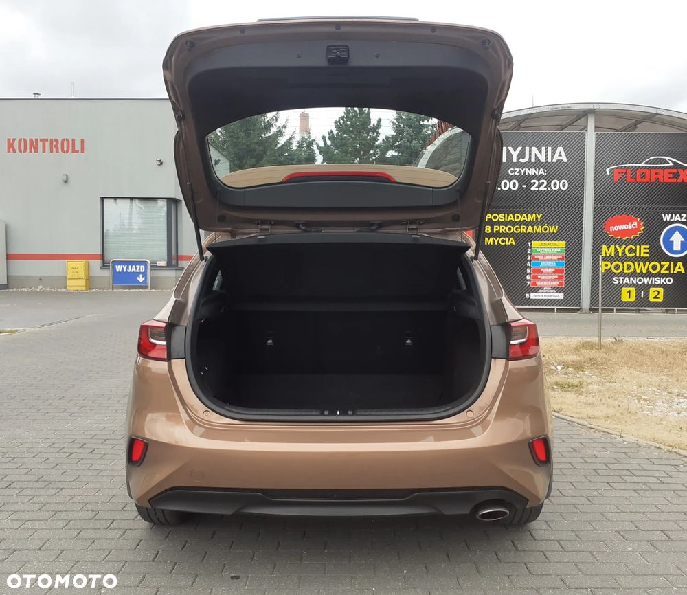 Kia Ceed - 5