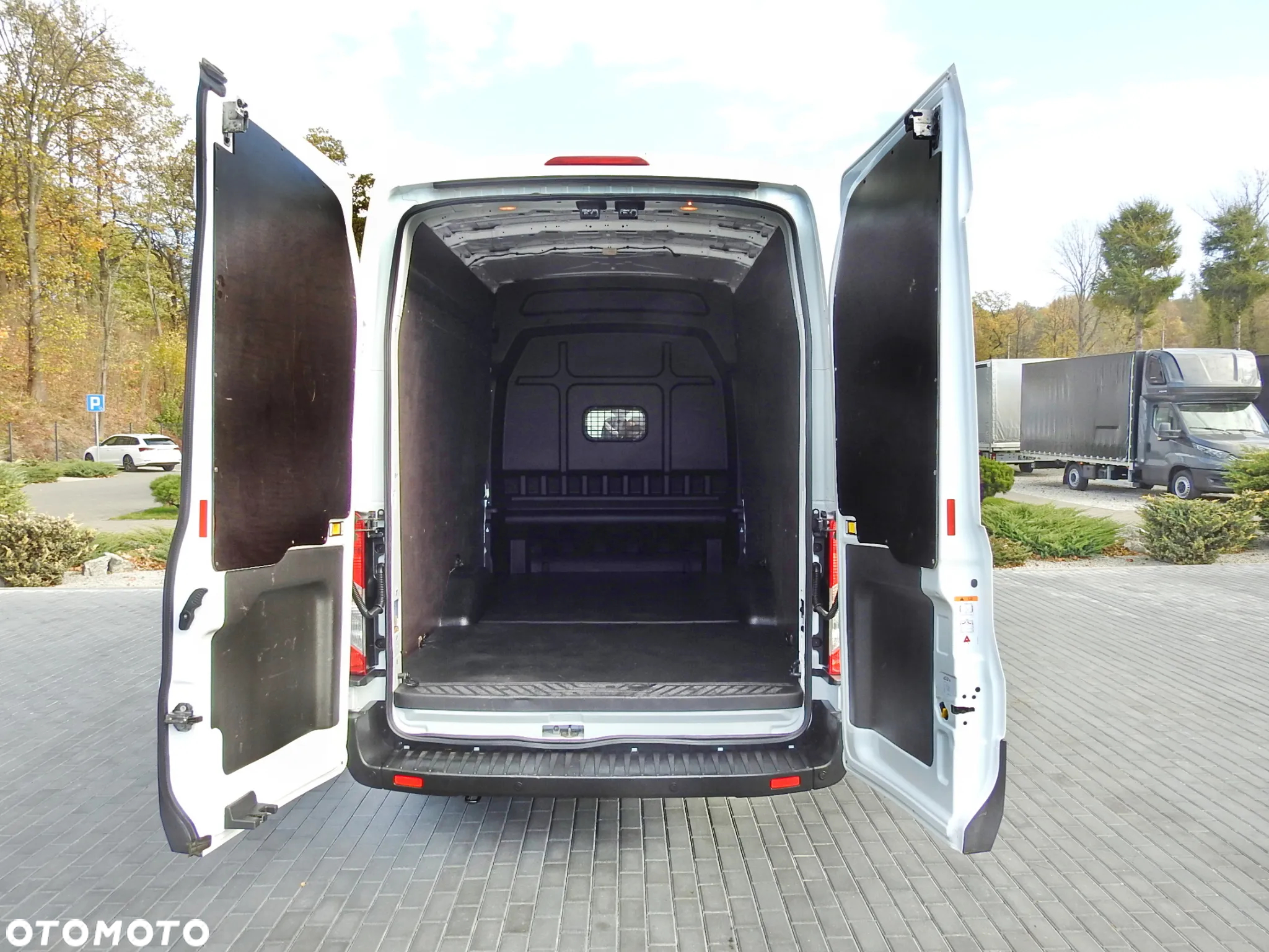 Ford TRANSIT FURGON BRYGADÓWKA 6 MIEJSCA TEMPOMAT KLIMATYZACJA LEDY 130KM [ J78198 ] - 13