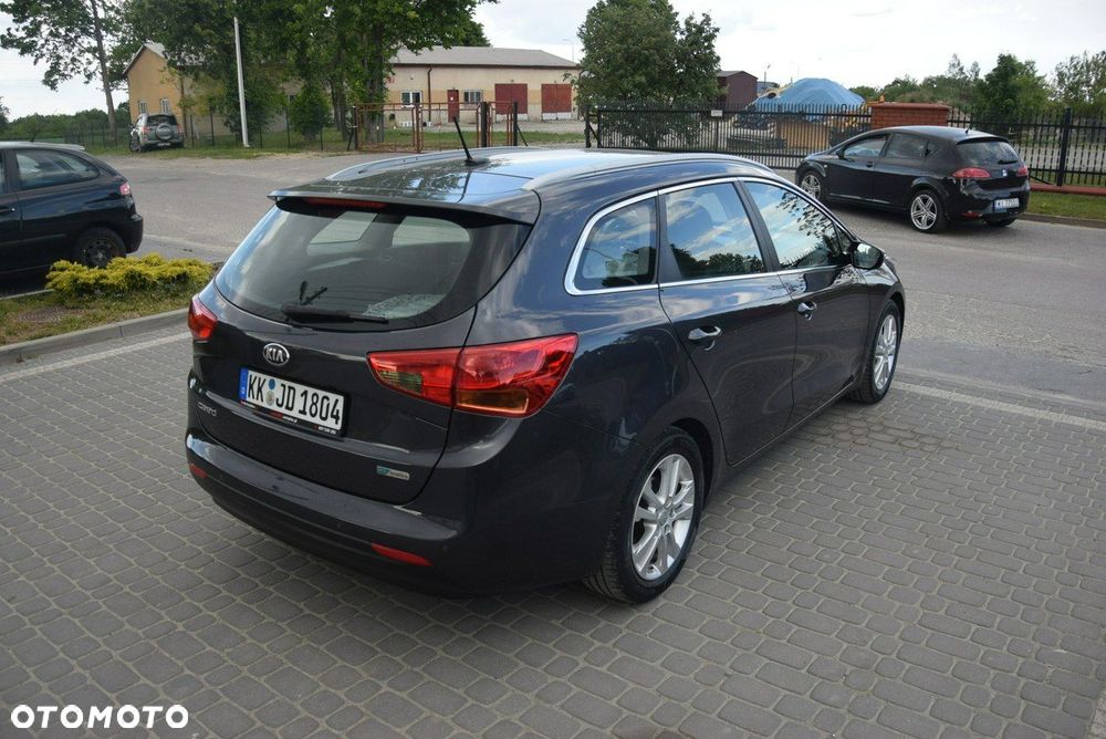 Kia Ceed 1.6 CRDi XL - 10