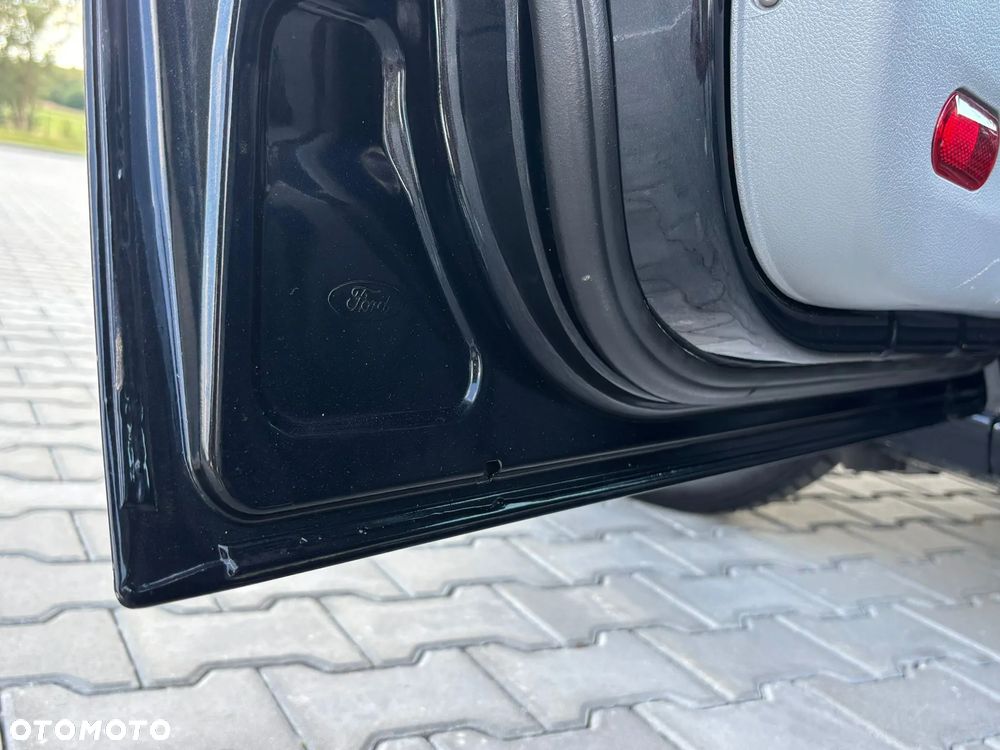 Ford S-Max 1.8 TDCi Silver X - 38