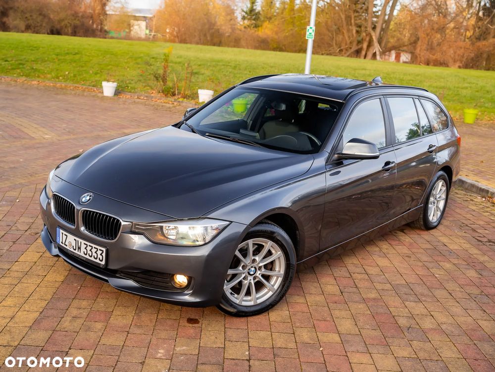 BMW Seria 3 318d Blue Performance - 15