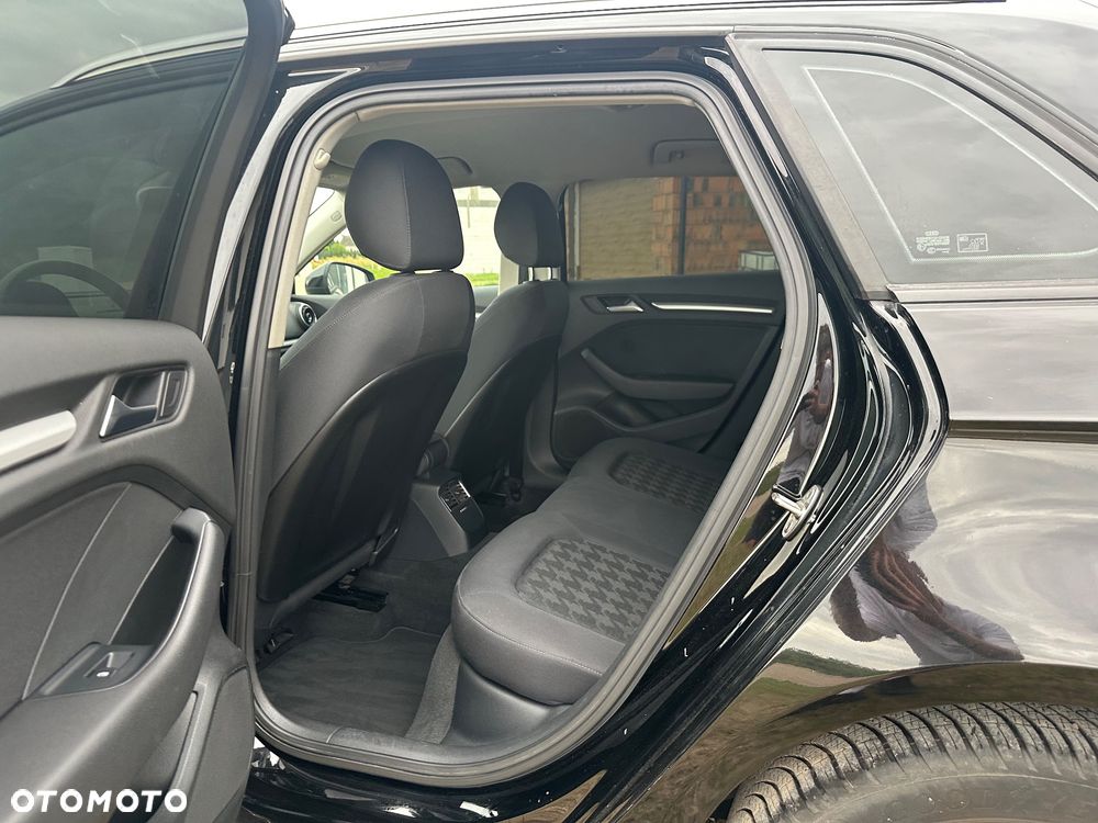 Audi A3 Sportback 1.4 TFSI Attraction - 24