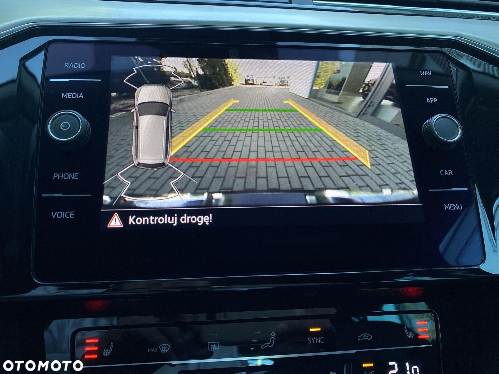 Volkswagen Passat 2.0 TSI Elegance DSG - 21