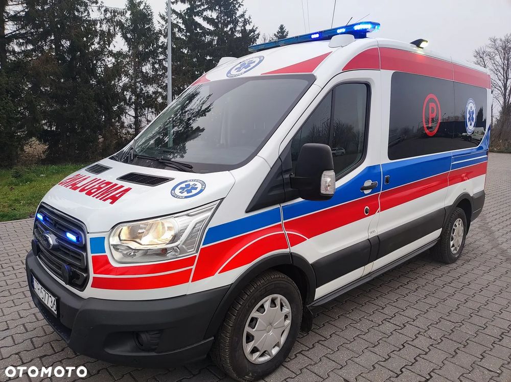 Ford Transit Karetka Ambulans - 1