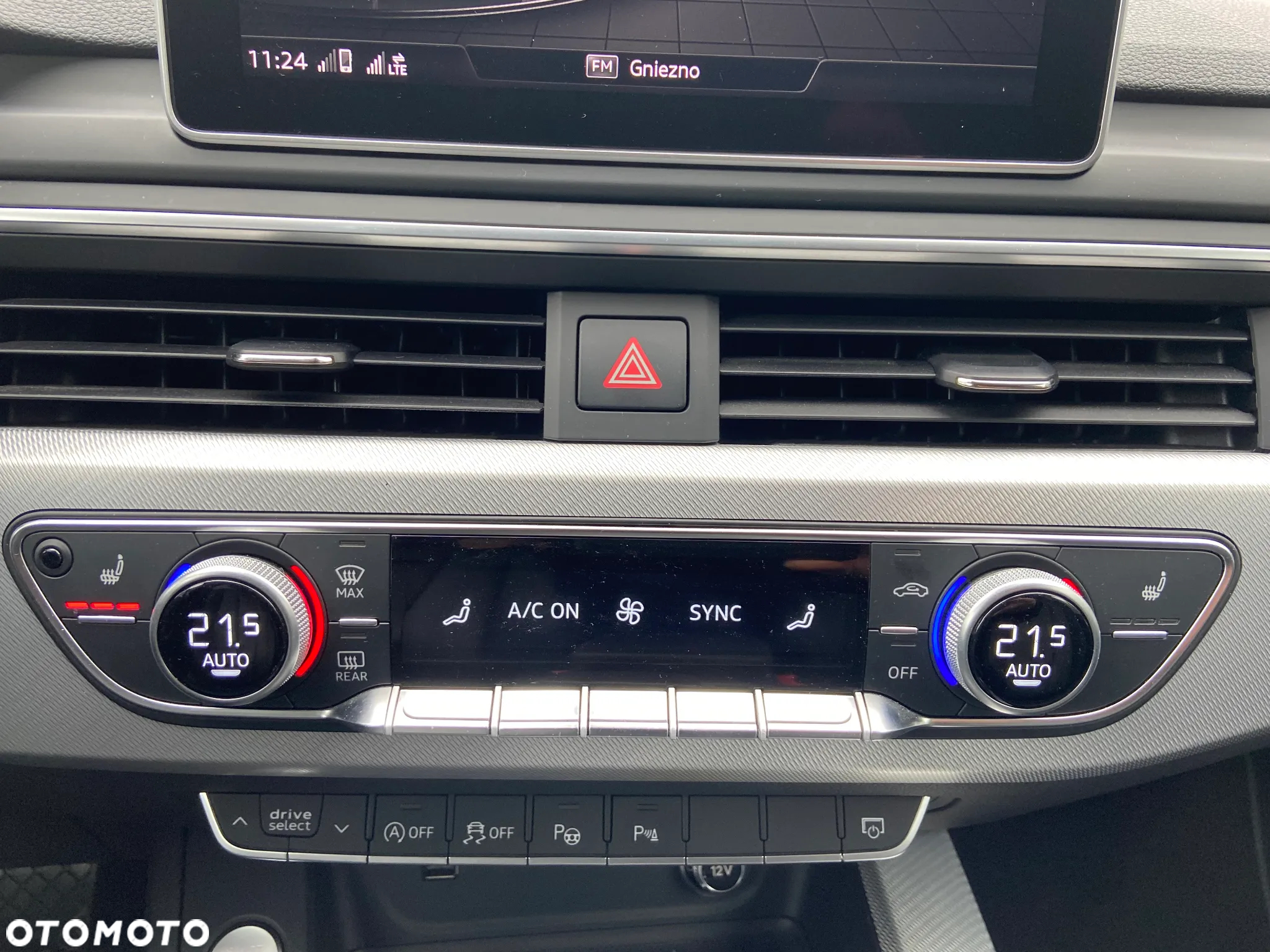 Audi A4 ver-45-tfsi-quattro-s-tronic-advanced - 22