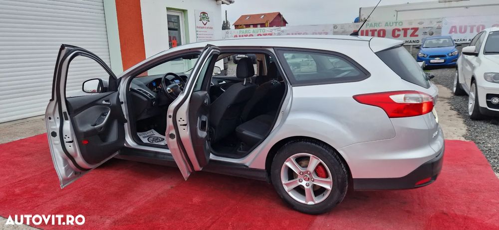 Ford Focus 1.6 TDCI DPF Trend - 13