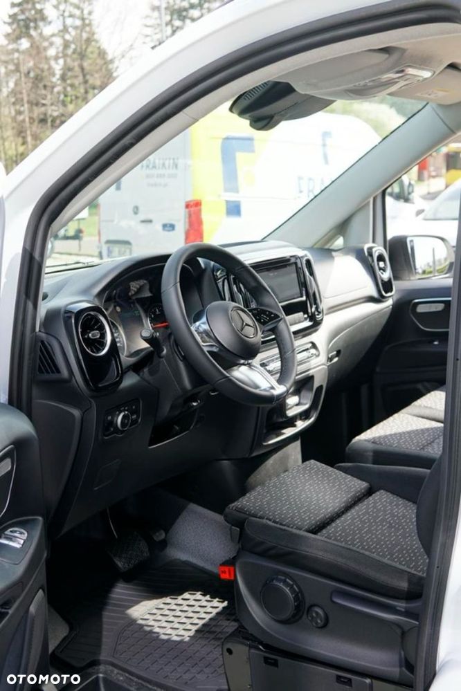 Mercedes-Benz VITO - 12