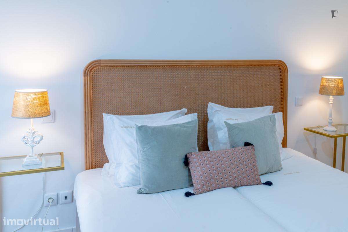 Apartamento com 2 quartos - localizado em Cedofeita Porto - Grande imagem: 4/32