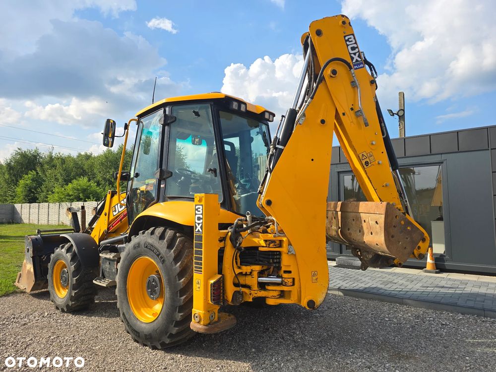 JCB - 6