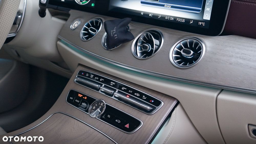 Mercedes-Benz Klasa E - 30