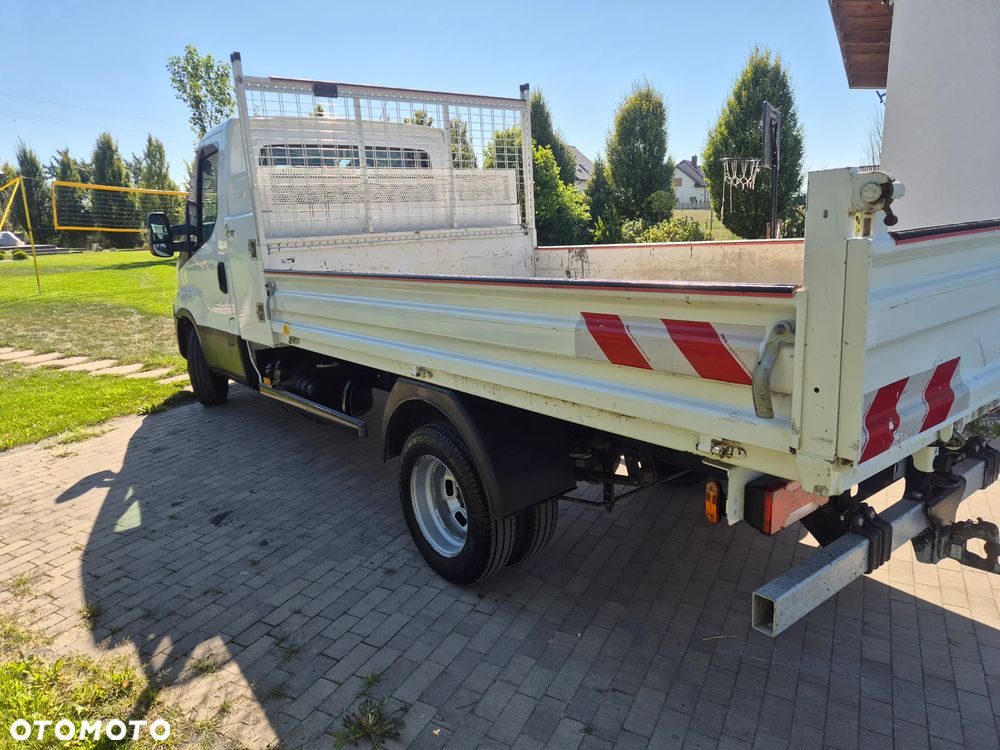 Iveco 35C13 - 9