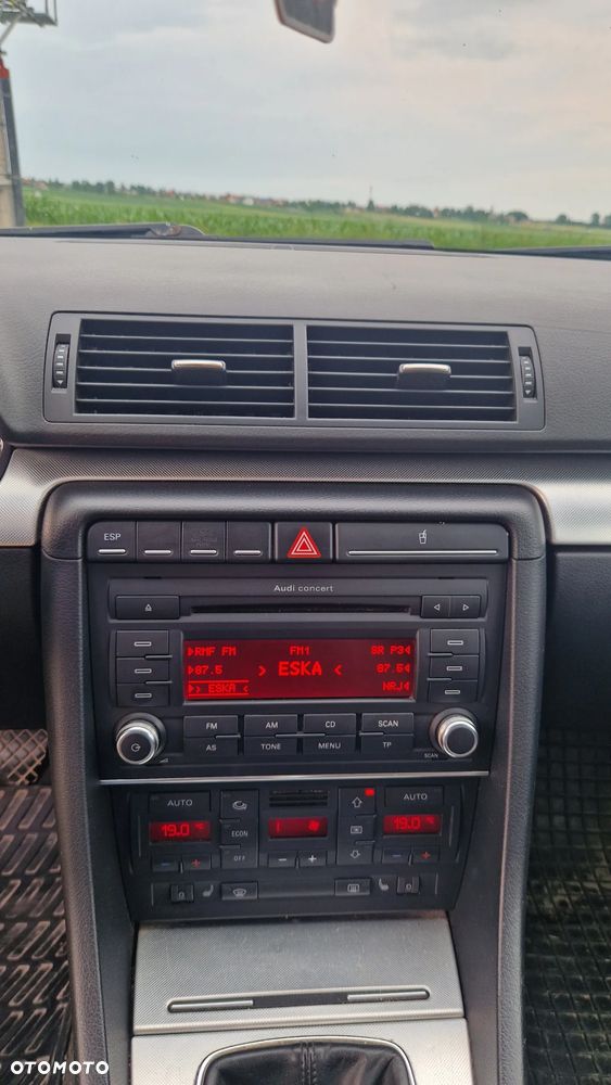 Audi A4 Avant 1.8 T - 12