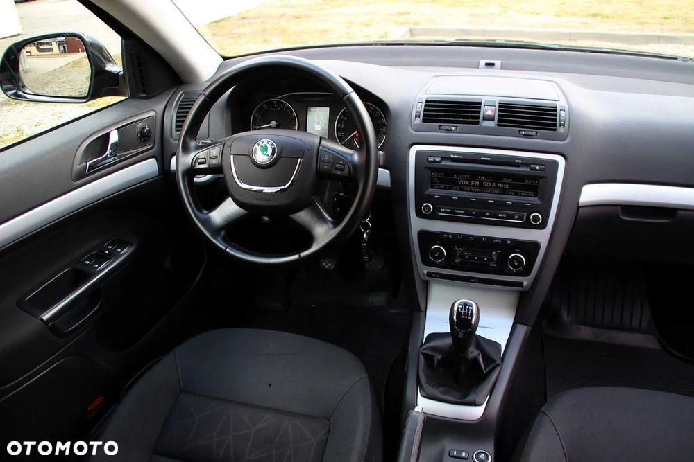Skoda Octavia 1.8 TSI FAMILY - 21