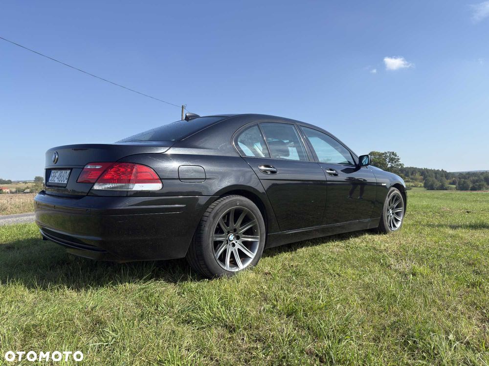 BMW Seria 7 - 2