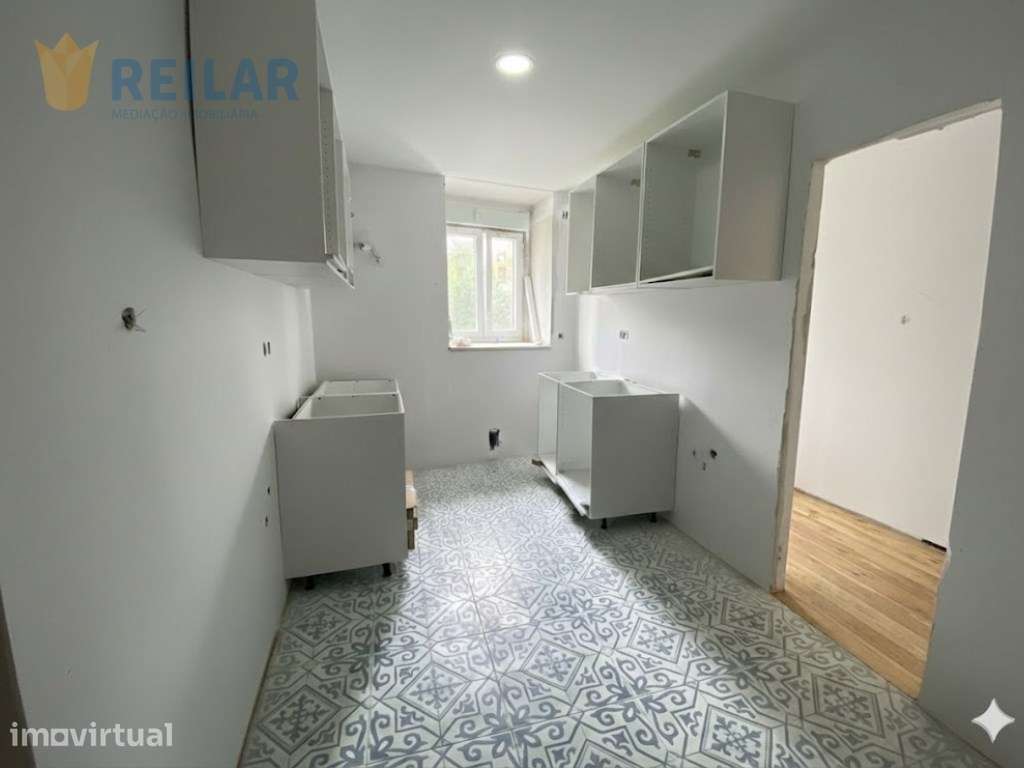 Alenquer T2+1 Remodelado - Grande imagem: 3/11