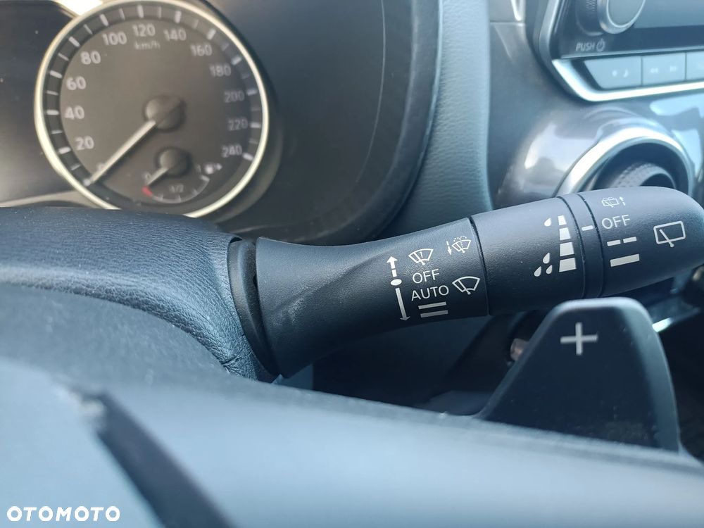 Nissan Juke 1.0 DIG-T N-Connecta DCT - 17