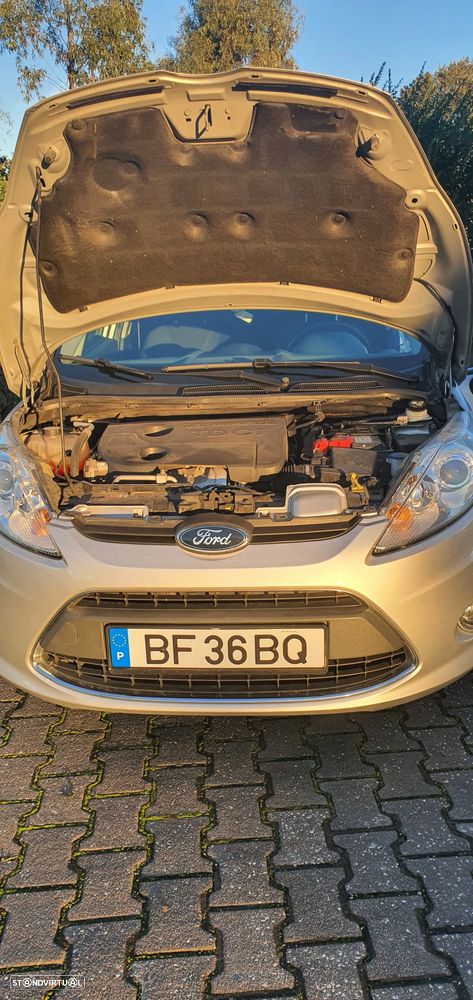 Ford Fiesta - 8