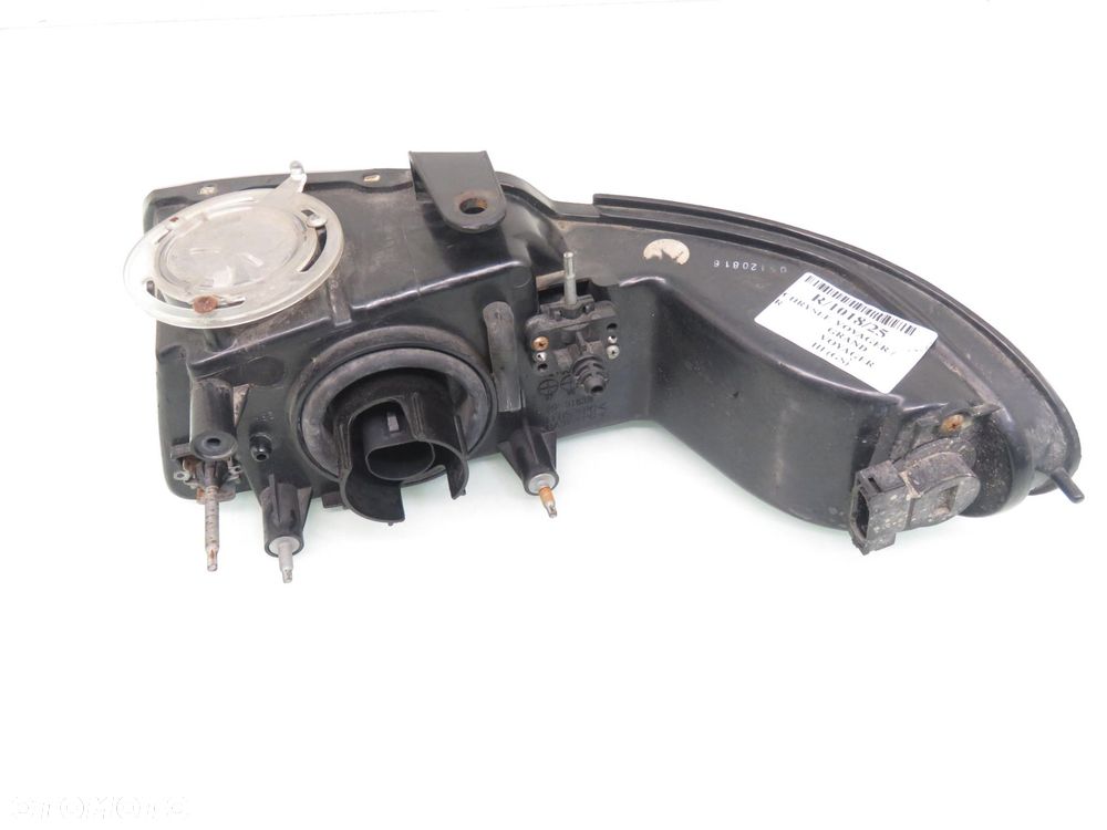 LAMPA PRAWA PRZEDNIA CHRYSLER  VOYAGER III (GS) - 8