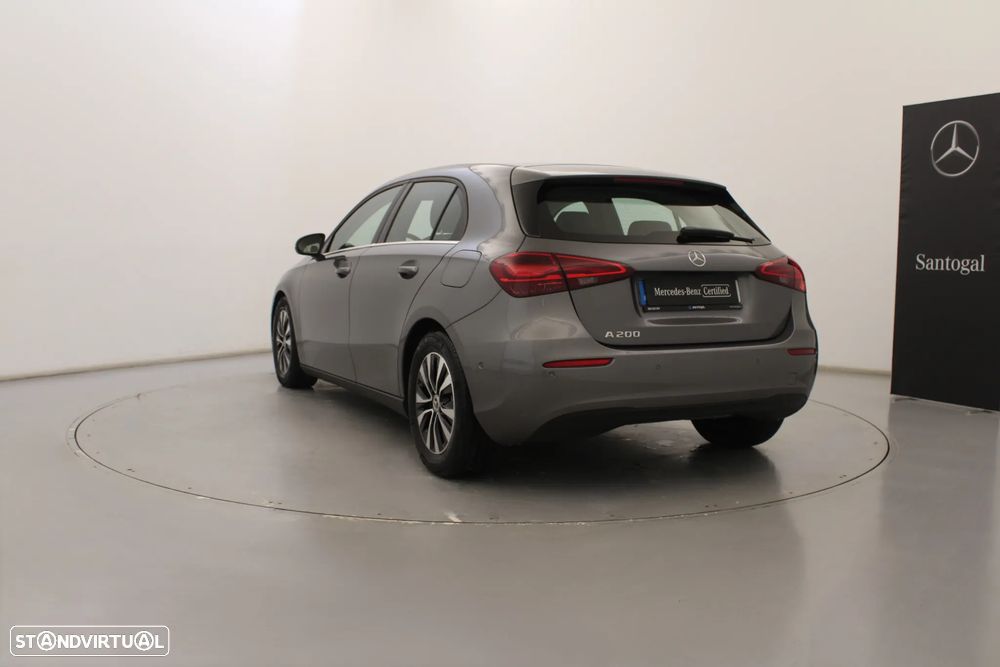 Mercedes-Benz A 200 Standard - 9