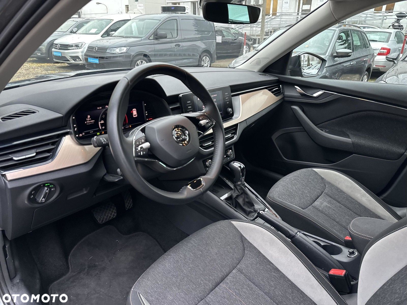 Skoda Kamiq 1.0 TSI Style DSG - 9