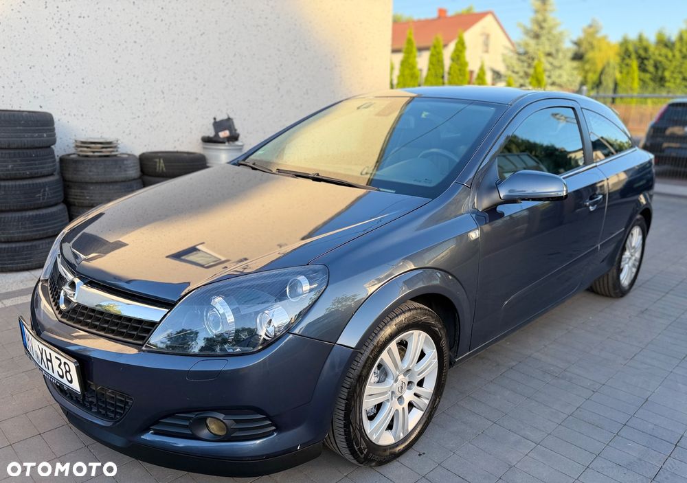 Opel Astra 1.6 Edition 111 Jahre - 10