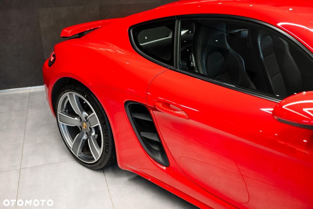 Porsche 718 Cayman PDK - 37