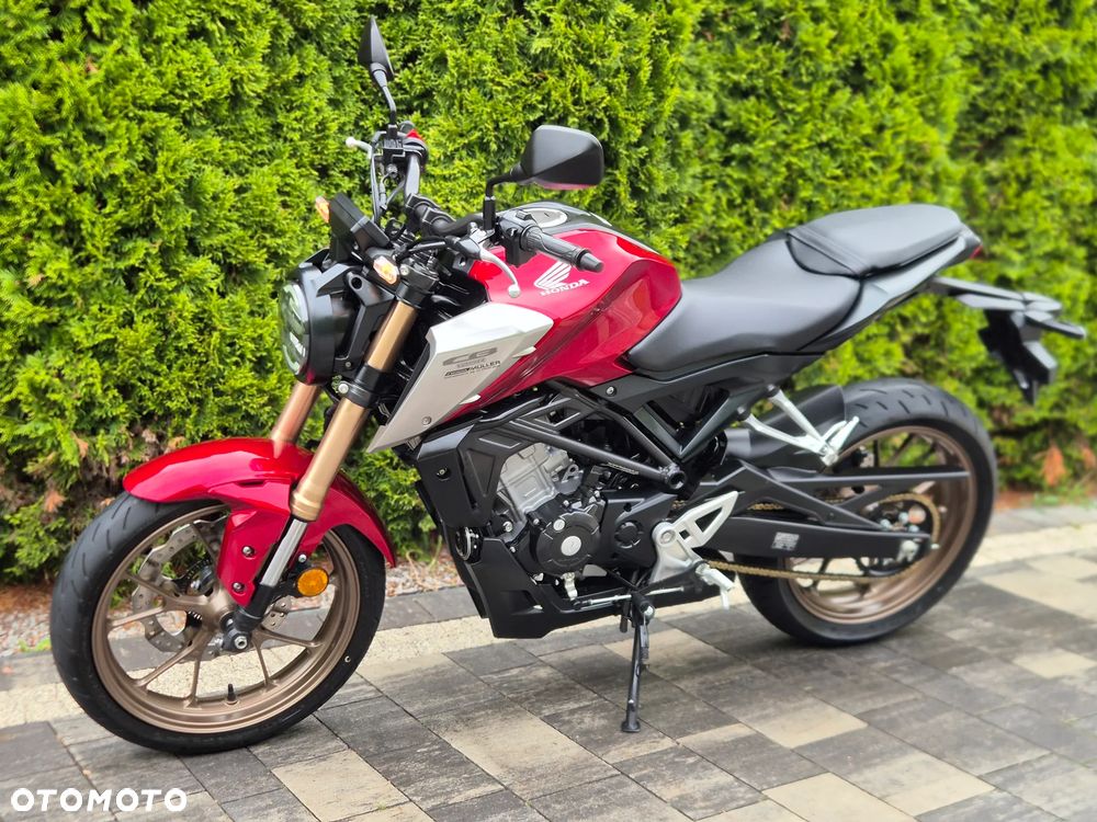 Honda CB - 4