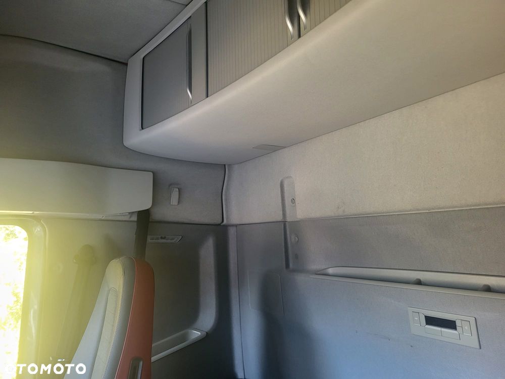 Volvo FH 500 EURO 5 I SAVE - 10