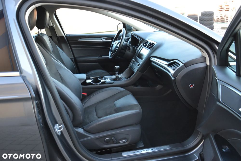 Ford Mondeo 2.0 TDCi STart-Stopp Titanium - 30