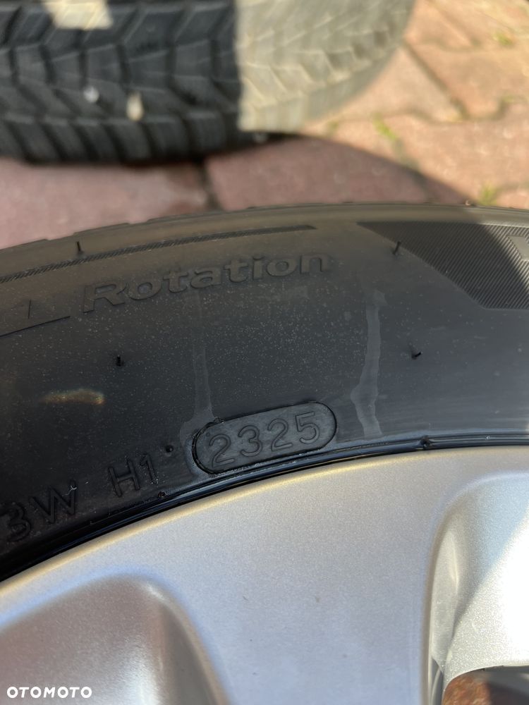 Sprzedam oryginalny komplet felg Mercedes GLA 17” wraz z oponami zimowymi oraz czujnikami ciśnienia - 9