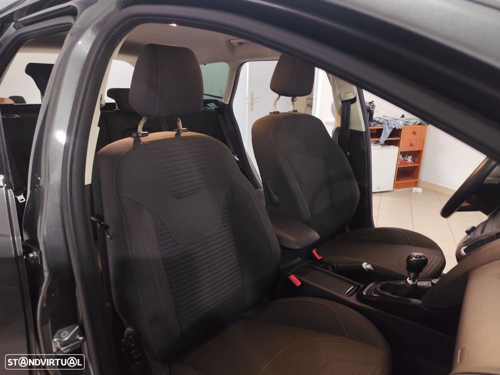 Ford Focus SW 1.0 EcoBoost Titanium - 20